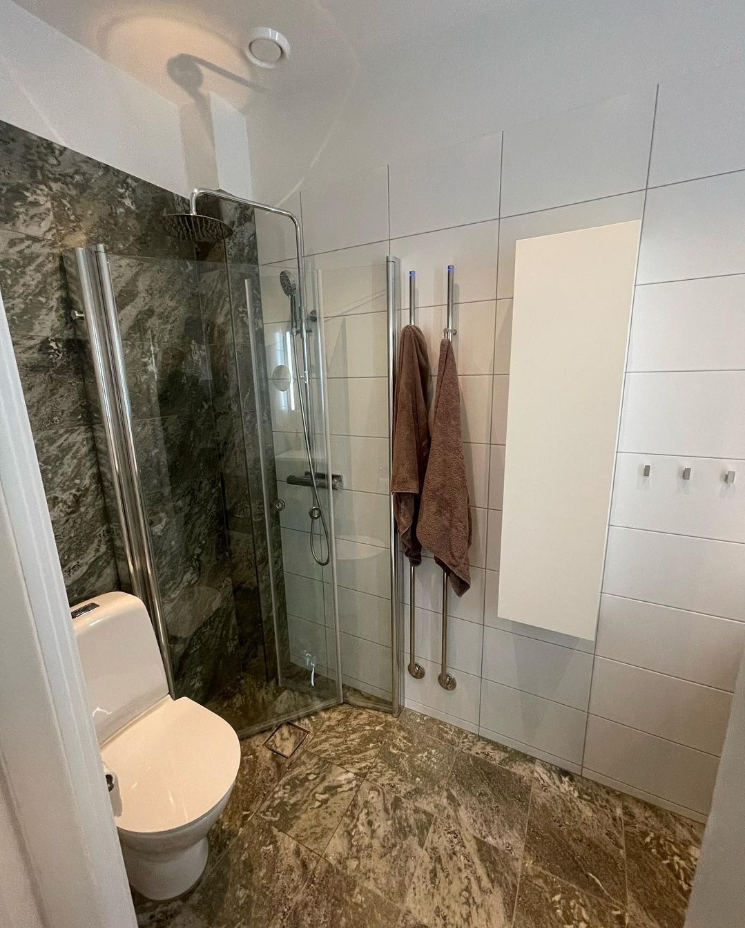 Badrum 50 – Badrumshantverkaren i Göteborg